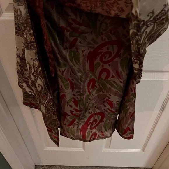 Silk one size wrap around skirt-Kaniza- Imported- 36” Length- NEW - Picture 11 of 14